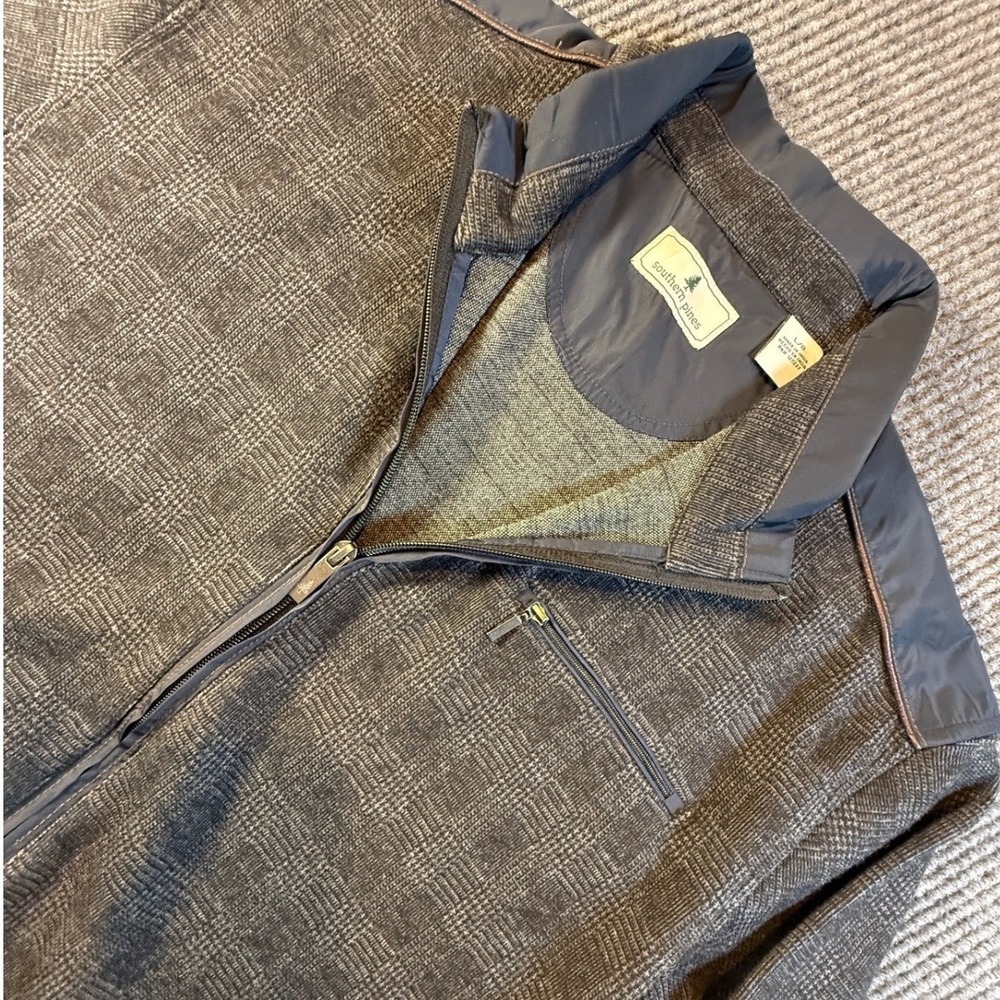 Southern Pines Mens Full Zip Jacket Gray Althleisure L Minimalist Timeless Neat